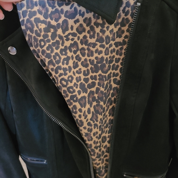 Suede KUT from the kloth Jacket with zipper and leopard accents. - Picture 5 of 6
